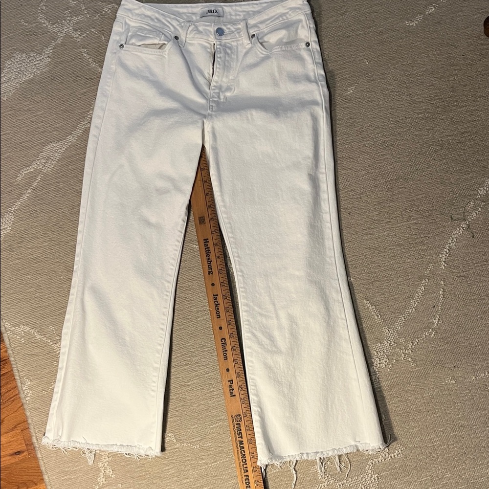 Just Black Bright White Denim Women's Ankle Length Raw Hem Jeans size 30